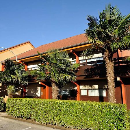 Campanile Grenoble Sud - Seyssins Hotel Exterior foto